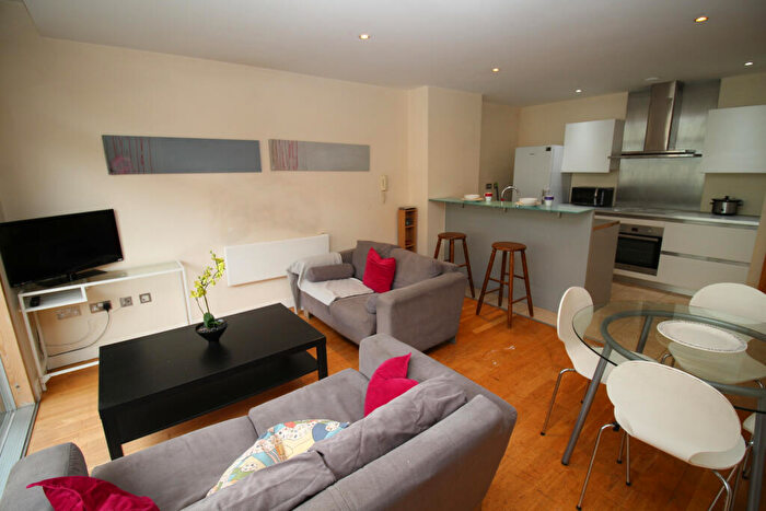 2 Bedroom Apartment To Rent In Church Street, Northern Quarter, Manchester, M4