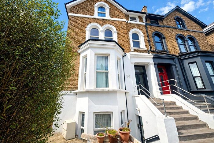 1 Bedroom Flat For Sale In Mount Pleasant Road, London, SE13