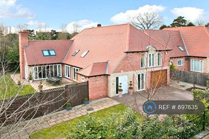 5 Bedroom Detached House To Rent In Middleton Crescent, Nottingham, NG9