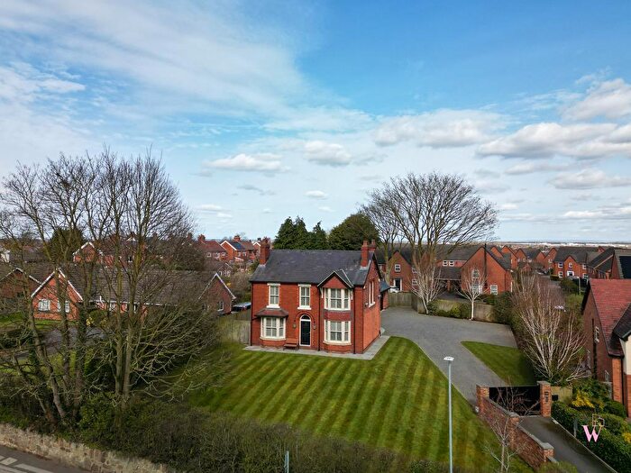 3 Bedroom Detached House For Sale In Swanlow Lane, Winsford, CW7