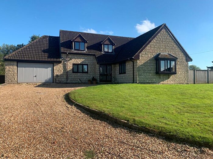 4 Bedroom Detached House For Sale In Styles Meadow, Frome, BA11