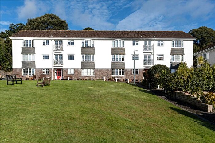 2 Bedroom Flat For Sale In Penlee Manor Drive, Penzance, TR18