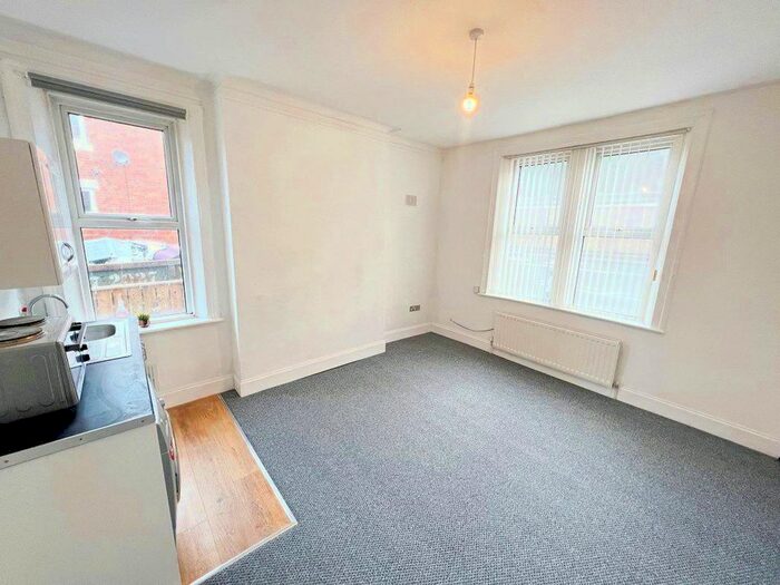 1 Bedroom Studio To Rent In Killingworth Road, South Gosforth
