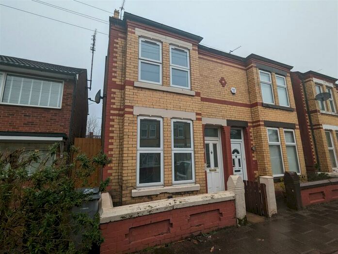 2 Bedroom Semi-Detached House To Rent In Agnes Grove, Wallasey, CH44