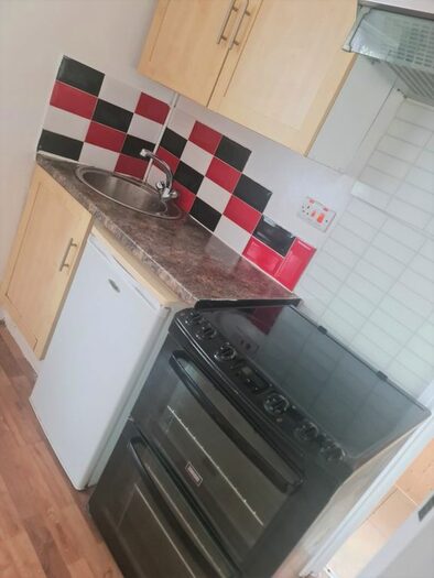 Studio To Rent In Greatfields Road, Barking, IG11