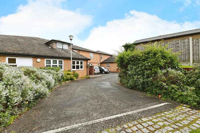 1 Bedroom Flat For Sale In Old Rectory Court, Southendchurch Rectory Chase, Southend-On-Sea, Essex, SS2