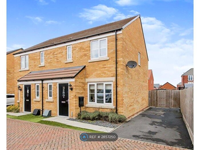 3 Bedroom Semi Detached House To Rent In Logan Mews, Peterborough, PE7