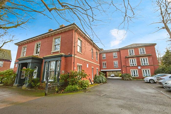 2 Bedroom Flat For Sale In Ashbourne Road, Derby, Derbyshire, DE22