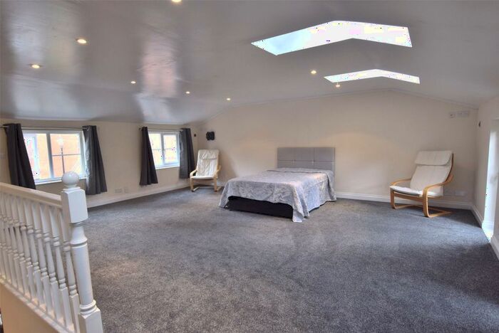 1 Bedroom Detached House To Rent In David Nicholls Close, Littlemore, Oxford, OX4