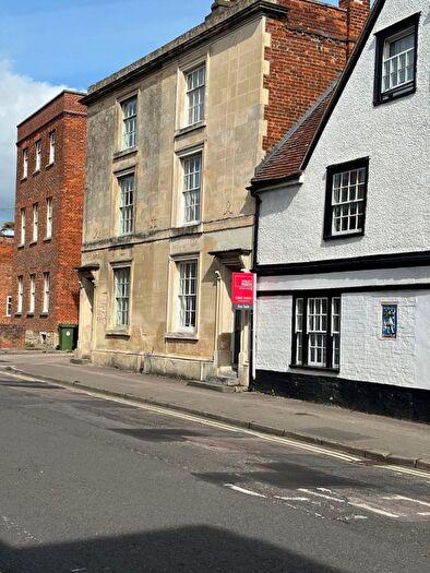 3 Bedroom Detached House For Sale In Bath Street, Abingdon, Oxfordshire, OX14