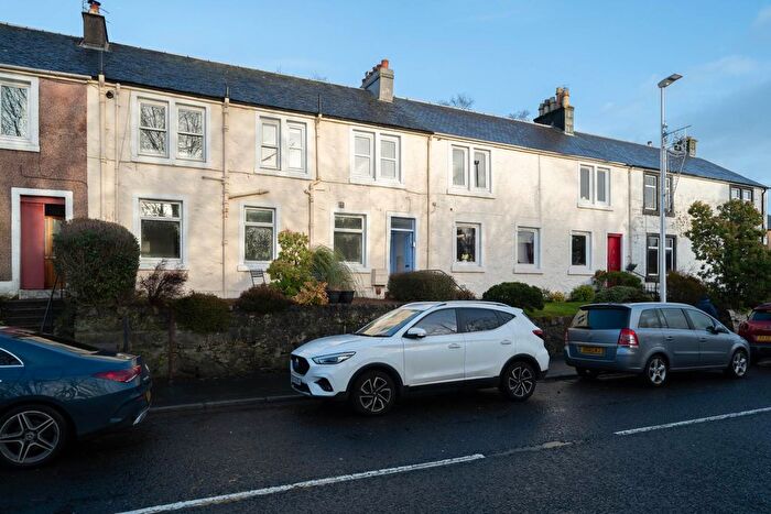 2 Bedroom Flat For Sale In Burnside Terrace, Easwald Bank, Kilbarchan, PA10
