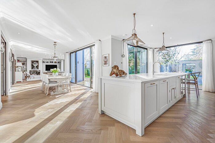 6 Bedroom Detached House To Rent In Ham Farm Road, Richmond, TW10