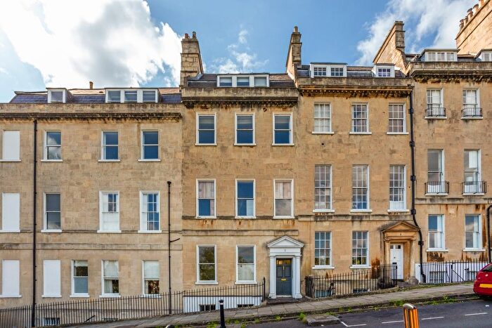 2 Bedroom Flat To Rent In Camden Crescent, Bath, BA1