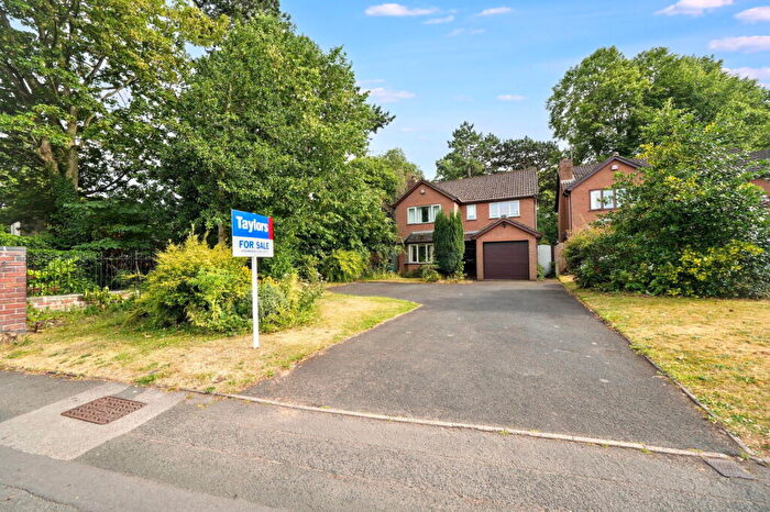 4 Bedroom Detached House For Sale In Worcester Street, Old Quarter, West Midlands, DY8