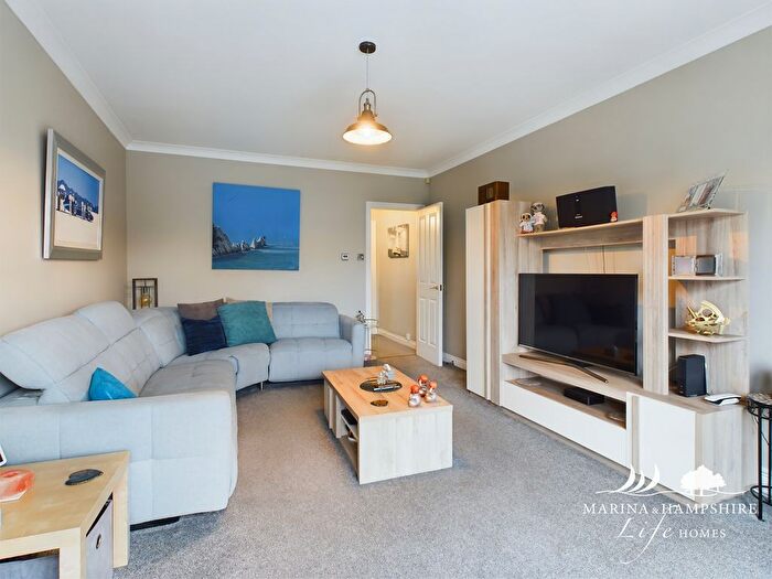 3 Bedroom Town House For Sale In Bryher Island, Port Solent, Portsmouth, PO6