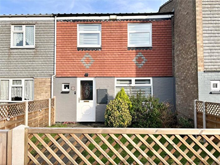 3 Bedroom Terraced House For Sale In Ravenspurn Way, Grimsby, N.E.Lincolnshire, DN31