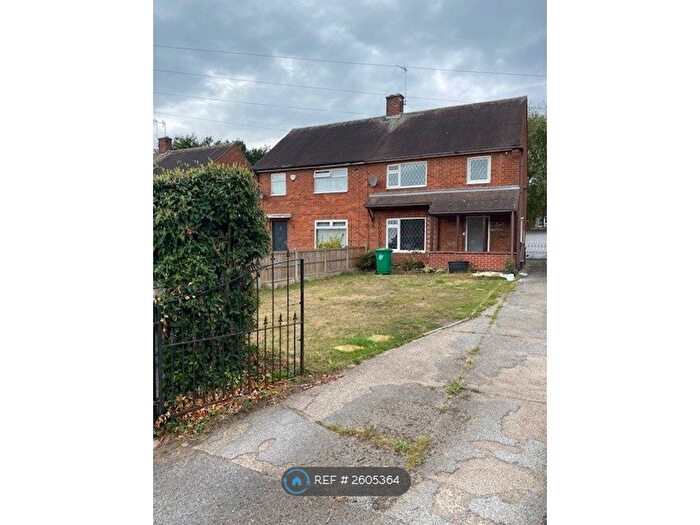 3 Bedroom Semi-Detached House To Rent In Wendling Gardens, Nottingham, NG5