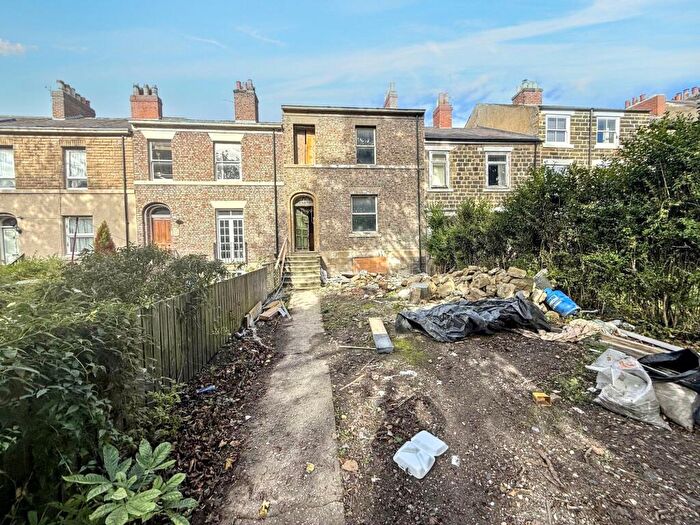 4 Bedroom Terraced House For Sale In Woodbine Terrace, Bensham, Gateshead, Tyne And Wear, NE8