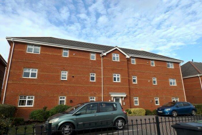 2 Bedroom Flat To Rent In Heinz Burt Close, Eastleigh SO50