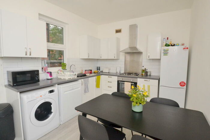 3 Bedroom Terraced House To Rent In Rippingham Road, Withington, Manchester, M20