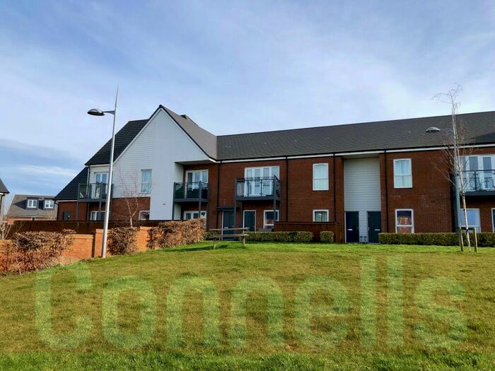 2 Bedroom Apartment To Rent In Turnpike Lane, Faygate, Horsham, RH12