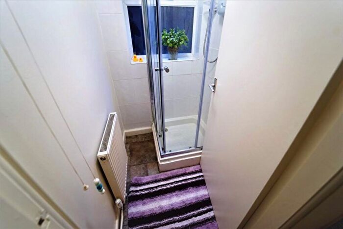 2 Bedroom Flat To Rent In Bentinck Road, Radford, NG7
