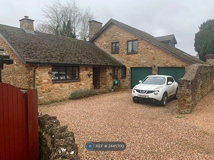 4 Bedroom Detached House To Rent In Yew Tree Rise, Croughton, Brackley, NN13