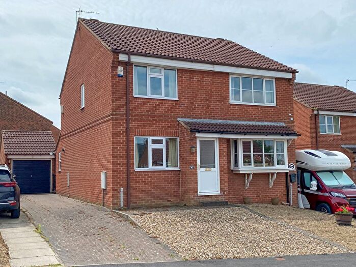2 Bedroom Semi-Detached House For Sale In Dickens Road, Malton, YO17