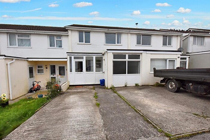 3 Bedroom Terraced House For Sale In Tresithney Road, Carharrack, Redruth, TR16