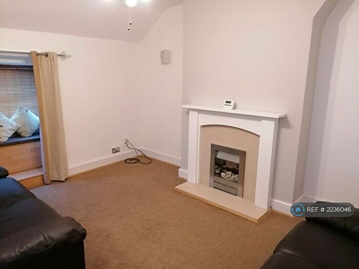 2 Bedroom Maisonette To Rent In Gill Crescent North, Houghton Le Spring, DH4