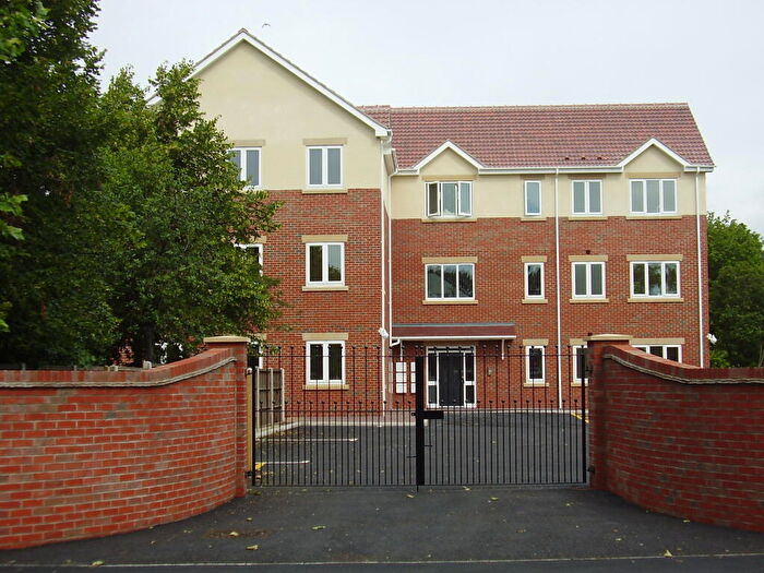 2 Bedroom Apartment To Rent In Cooke Street, Bentley, DN5
