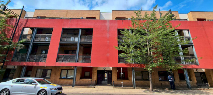 2 Bedroom Apartment To Rent In Stretford Road, Hulme, Manchester, M15