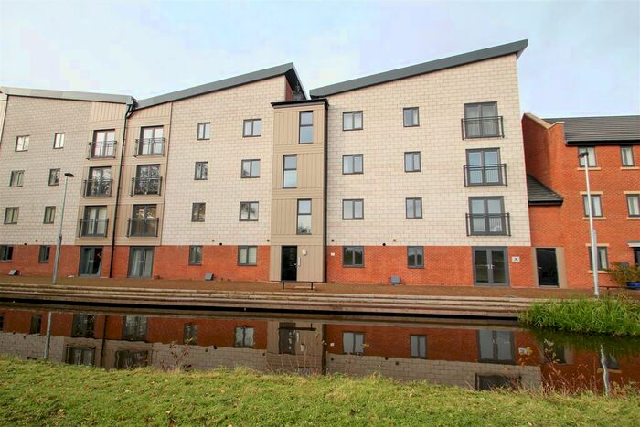 2 Bedroom Flat To Rent In Quay Side, Caldon Quay, Hanley, Stoke-On-Trent, ST1