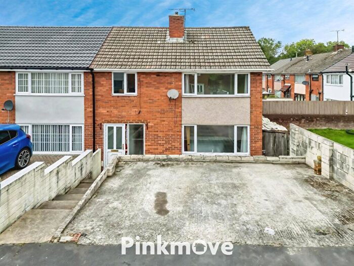 3 Bedroom End Of Terrace House For Sale In Lime Grove, Llanmartin, Newport, NP18