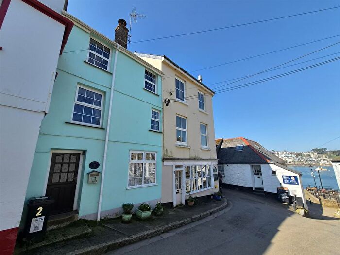 2 Bedroom Cottage For Sale In Fore Street, Polruan, PL23