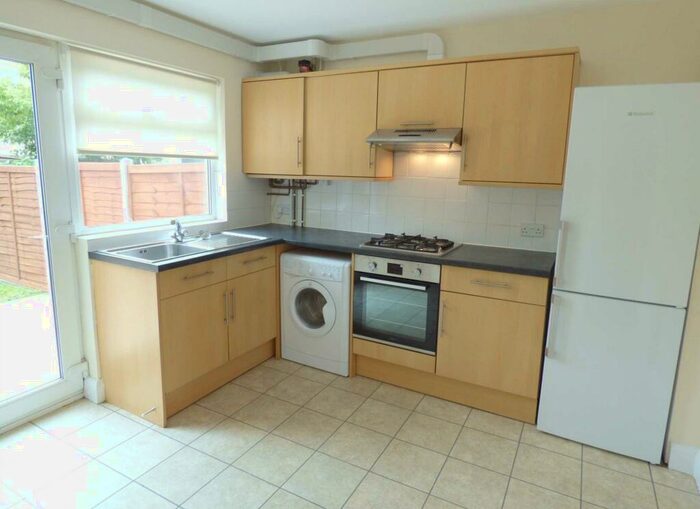 3 Bedroom House To Rent In Herschel Crescent, Cowley, OX4