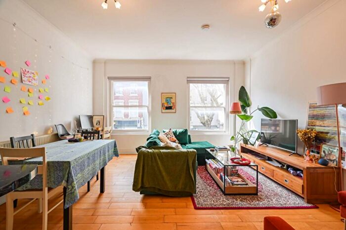 1 Bedroom Flat To Rent In Penton Street, Angel, London, N1
