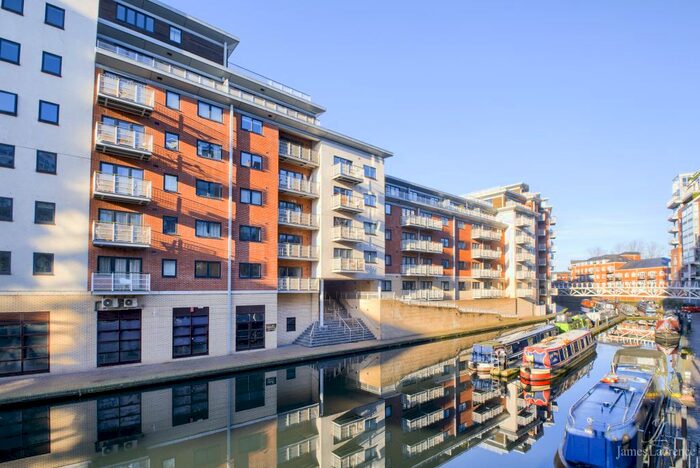 1 Bedroom Flat To Rent In Watermarque, Browning Street, Birmingham City Centre, B16