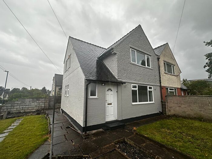 3 Bedroom Property To Rent In Rushcliffe Rise, Nottingham, NG5