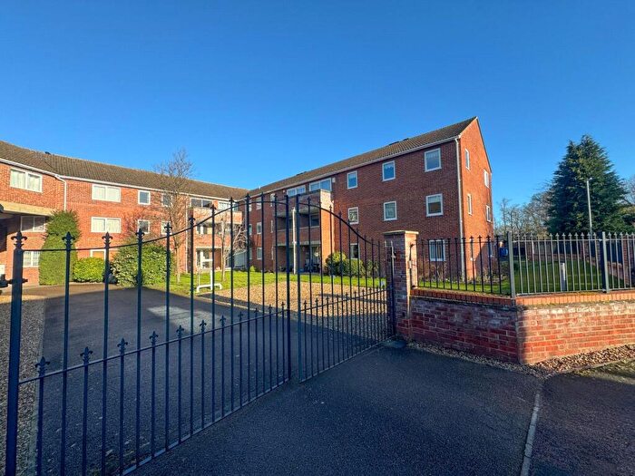 2 Bedroom Apartment To Rent In Fairlawns, Newmarket, Suffolk, CB8