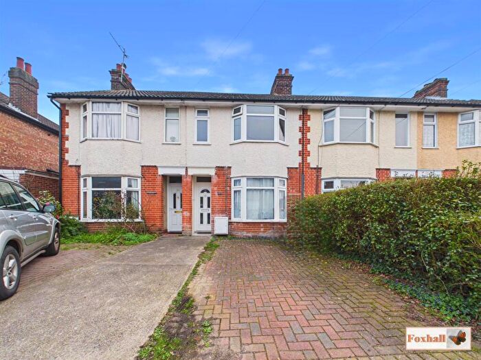 3 Bedroom Semi Detached House For Sale In Parliament Road, Ipswich, IP4