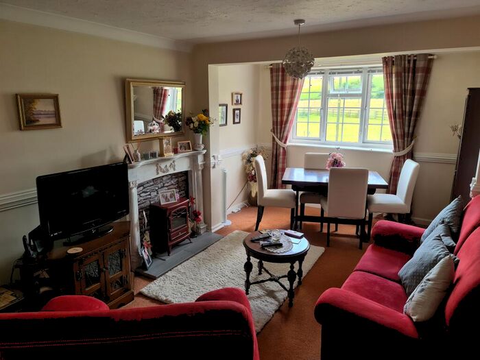 2 Bedroom Apartment To Rent In Horringford, Arreton, PO30