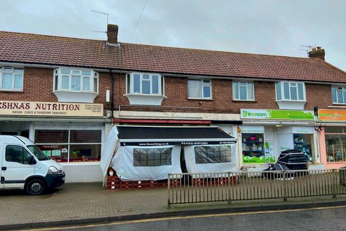 2 Bedroom Flat To Rent In Coronation Buildings, Brougham Road, Worthing, West Sussex, BN11