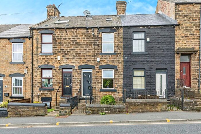 3 Bedroom Terraced House For Sale In Park Road, Barnsley, S70