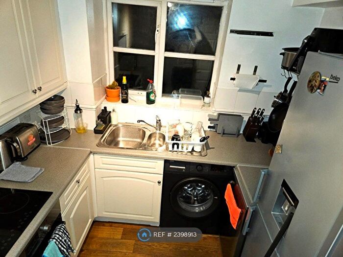 1 Bedroom Flat To Rent In Thyme Close, London, SE3