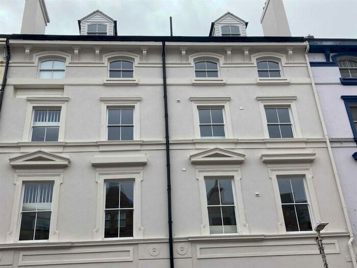 2 Bedroom Flat To Rent In Holmesdale Terrace, Folkestone, CT20