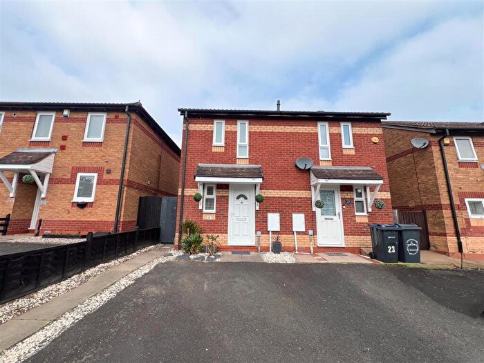 1 Bedroom Semi-Detached House To Rent In Sunbeam Way, Kitts Green, Birmingham, B33