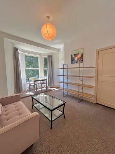 1 Bedroom Apartment To Rent In Ravenscourt, Richmond Road, Cathays, Cardiff, CF24