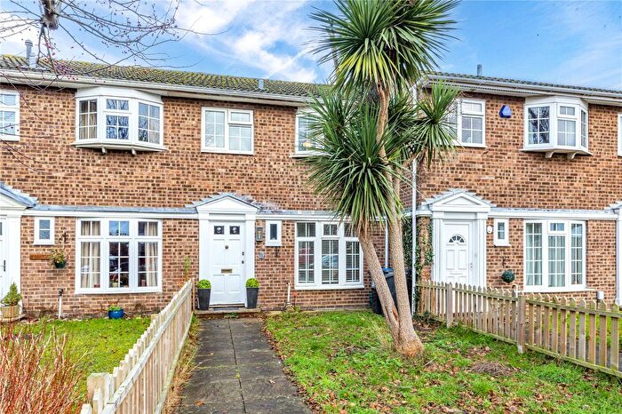 3 Bedroom Terraced House For Sale In Digby Way, Byfleet, West Byfleet, Surrey, KT14