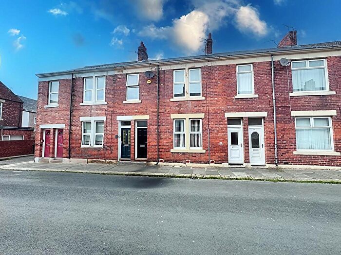 2 Bedroom Apartment For Sale In Cumberland Street, Wallsend, NE28